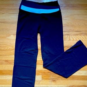 Lululemon | Black Groove Pants